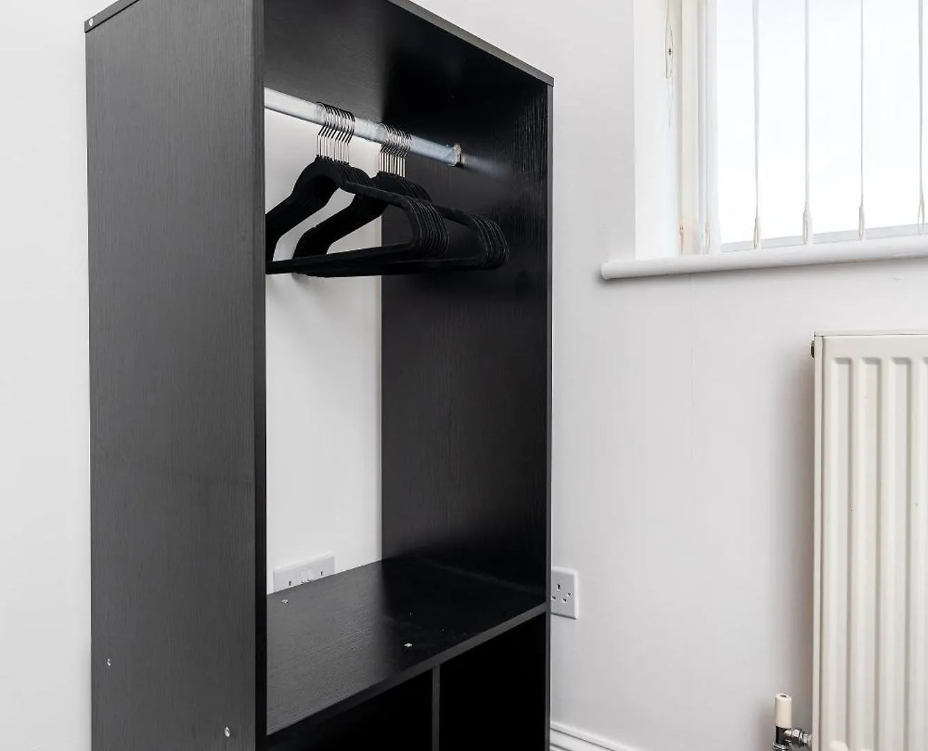 Apartment 4Bdr House,8 Guests, Contractor Stays , Holiday Home, Free Parking, Reliable Wifi, Worksite And Amenities Nearby! Doncaster United Kingdom